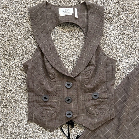 GUESS Brown Plaid Boot-Cut Pants with Matching Corset back Vest - Picture 4 of 10